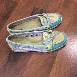 Sperry angelfish boat shoes
